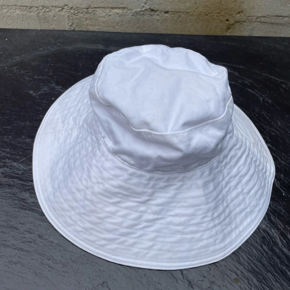 Reversible banana republic bucket hat
